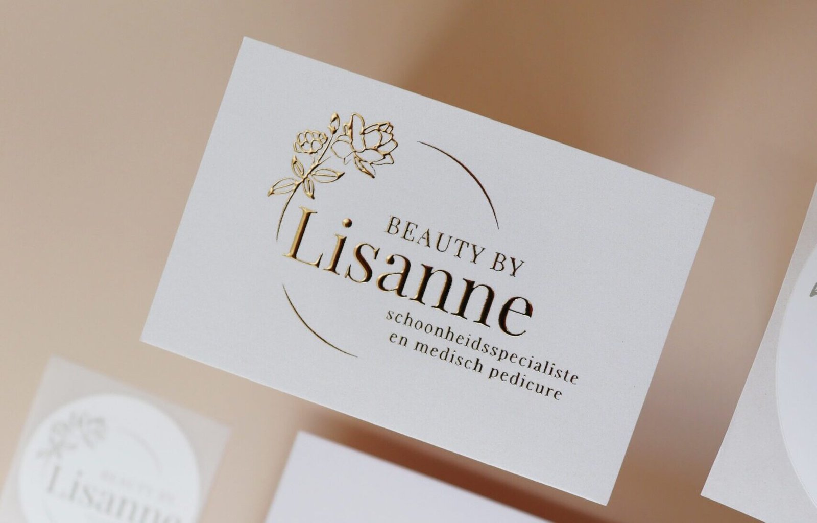 LOGO & DESIGN. BEAUTY BY LISANNE.