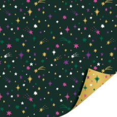 Donkergroen inpakpapier met verschillende kleuren kerststerren